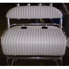 Leaning post and backrest in white pleated